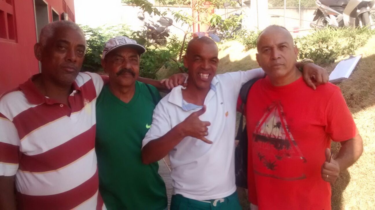 Resultado de imagem para carlão massagista leticia BH futebolbh leoncio