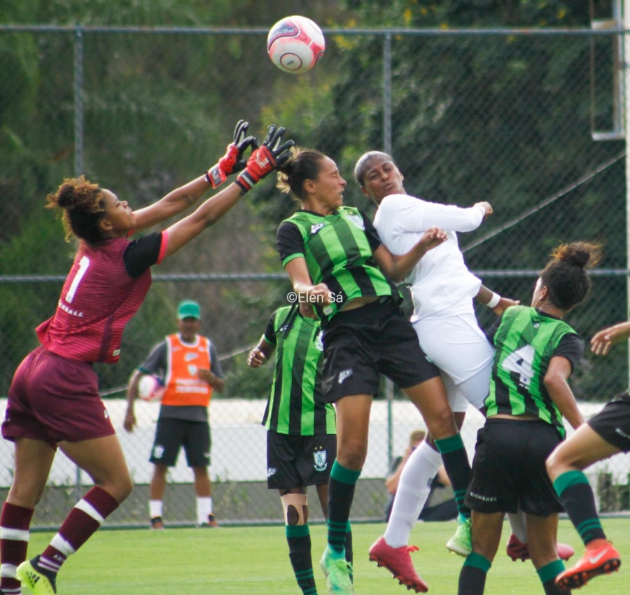 C.R. Direto do ZAPZAP - América na final do Mineiro Feminino, @elensafotografia