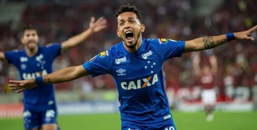 Lembra dele? Ex-Coritiba e Cruzeiro, Rafinha acerta com time amador de Curitiba