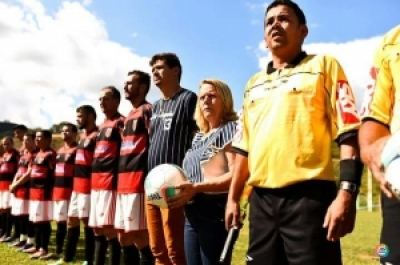 Bola já esta rolando pelo Campeonato Regional de Santa de Manhuaçu
