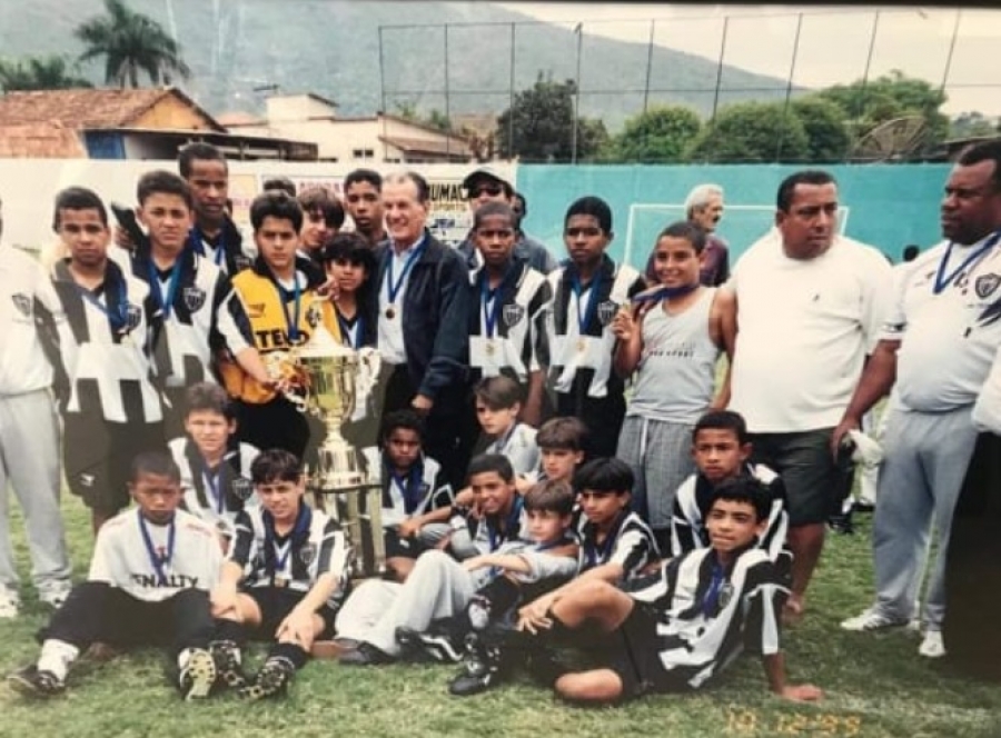 C.R. Direto do ZAPZAP - Craque ontem no CAM, DFC hoje!