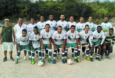 DIVISÃO ESPECIAL de Contagem 2015 - Retiro goleou o Estaleiro pela 2ª rodada da Especial de Contagem