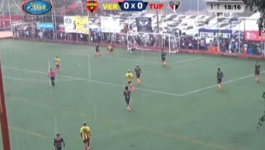 C.R. Direto do ZAPZAP -  A emoção dos gols de @verona.fc X @tupinensebh na @webradioello