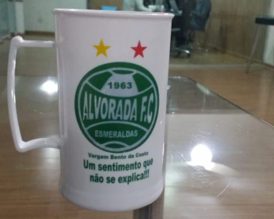 C.R. Direto do ZAPZAP: Brindes da várzea... Alvorada de Esmeraldas