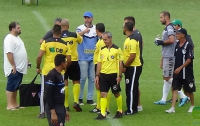 Ouro Verde vence o Paranaíba no clássico, Seleção Pinheirense e Douradoraquara únicos com 100% na Copa Amapar Sicredi