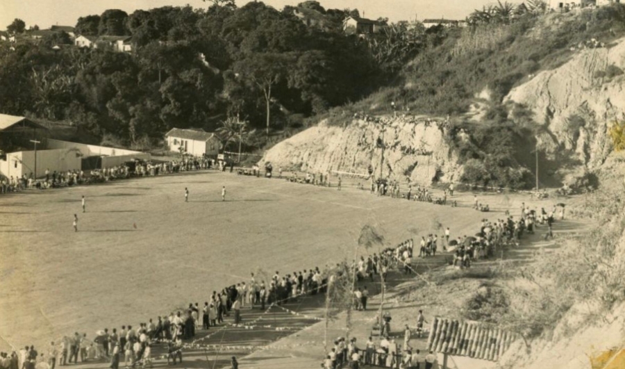 C.R. Direto do ZAPZAP - Campo do Pitangui, HJ arena