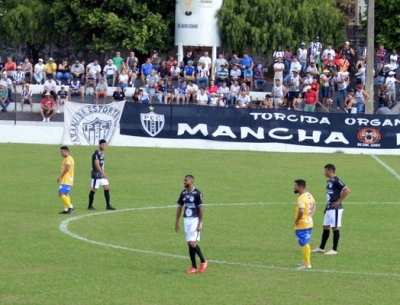 Paranaíba vence de virada e abre vantagem na Semifinal.