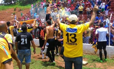 Floresta vence Luizote nos pênaltis e conquista Amadorzão 2016 da Liga de Uberlandia